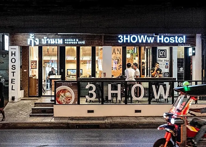 3howw @ Sukhumvit 21 Hostal Bangkok