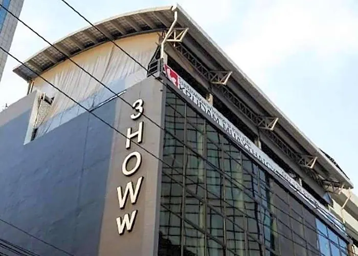 Hostal 3howw @ Sukhumvit 21